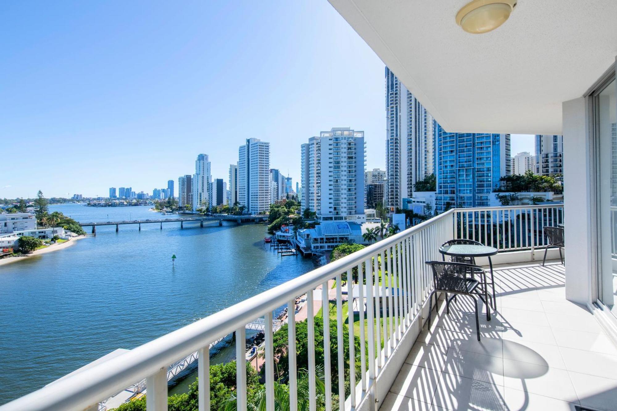 Aparthotel Moorings On Cavill Surfers Paradise Gold Coast