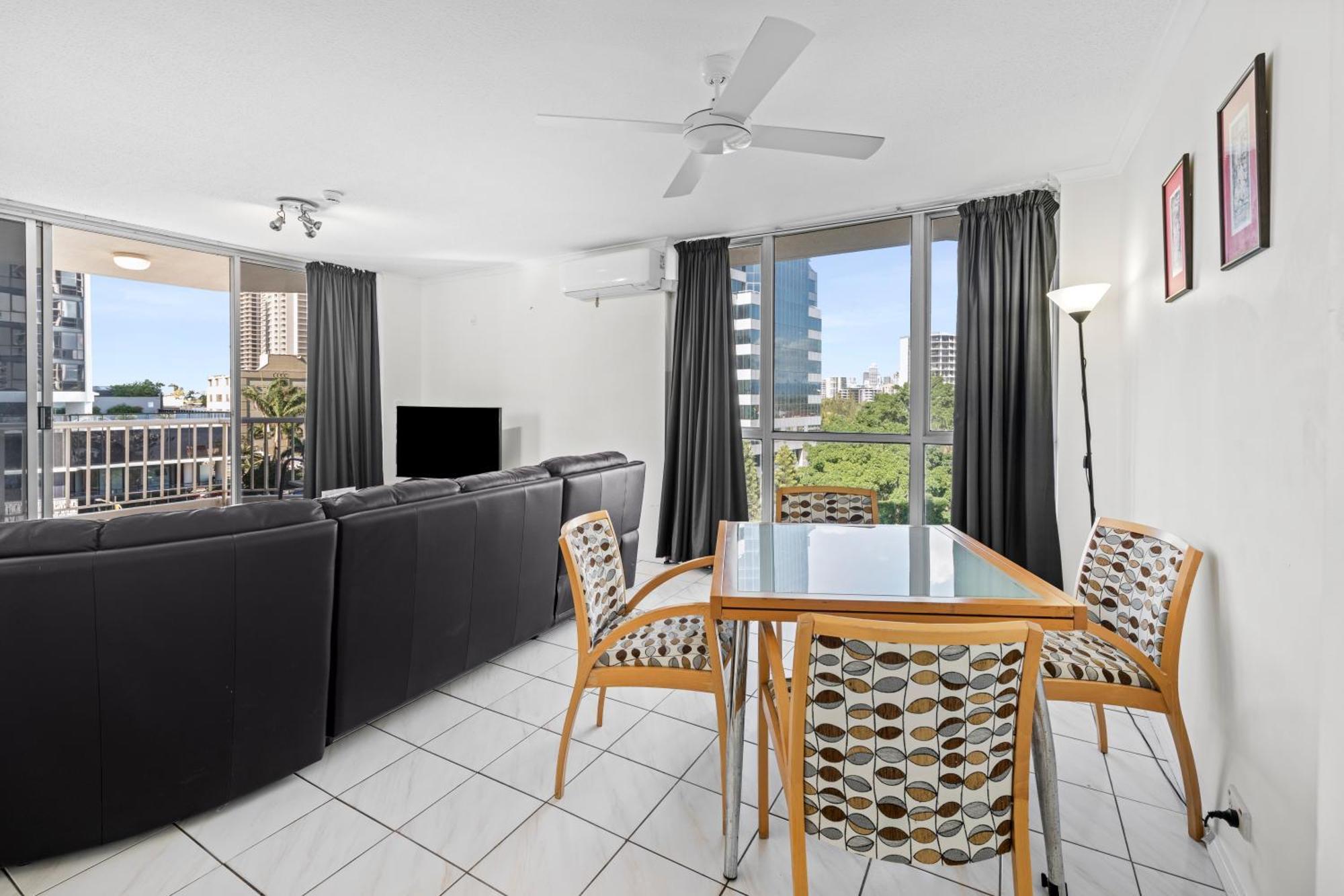 Moorings On Cavill Surfers Paradise Aparthotel Gold Coast
