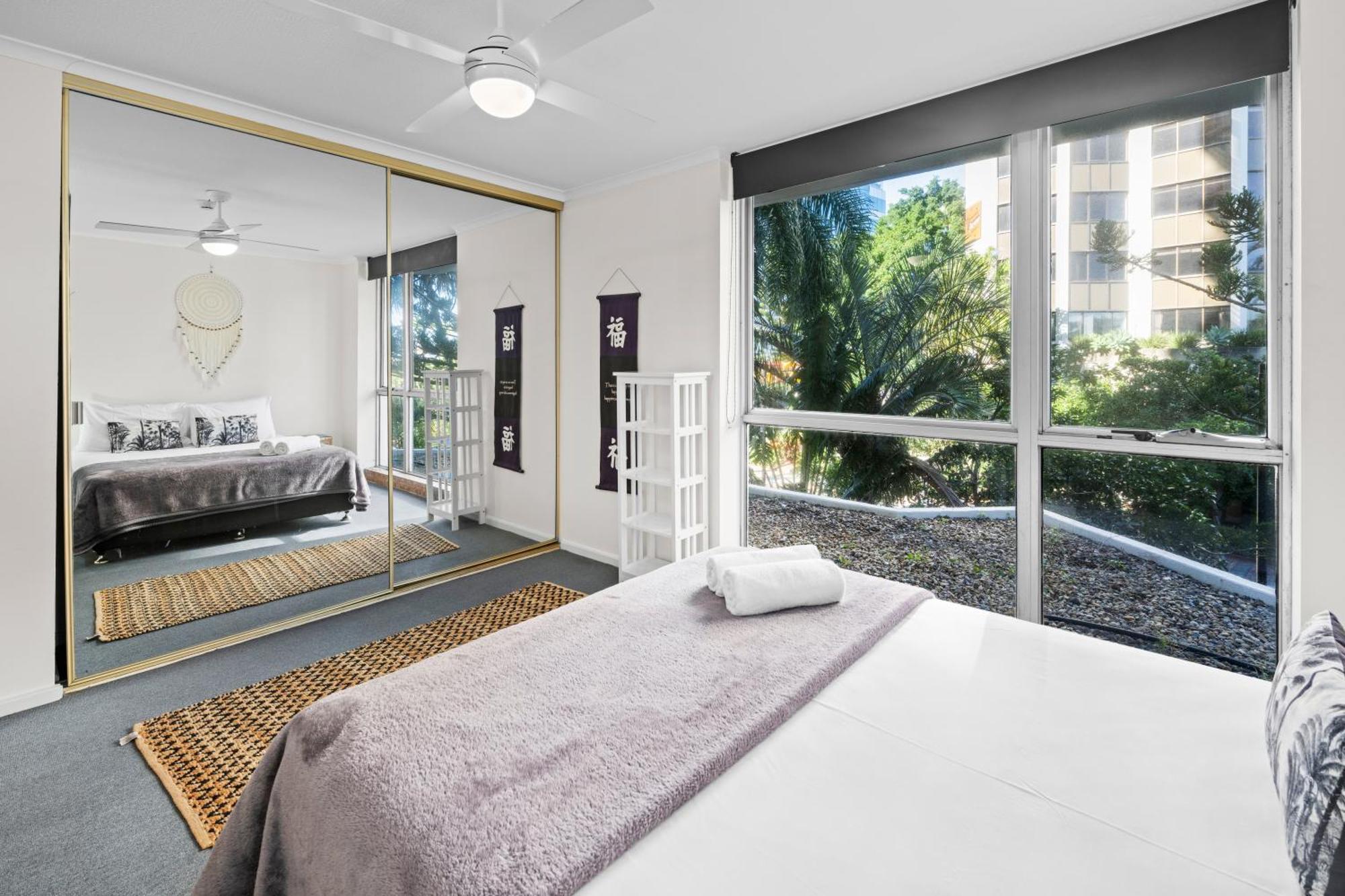 Moorings On Cavill Surfers Paradise Aparthotel 4*